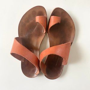Hillary Sandals (Coral) ~ size 7